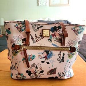 SOLD!! Epcot Dooney & Bourke bag.